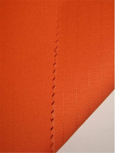 XX-FSSY/YULG  100％ cotton FR anti-static twill fabric 16S*10S/108*56 320GSM 側面照